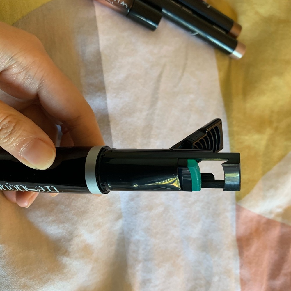 Makeup bundle - Picture 4 of 4